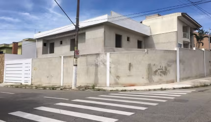 SOBRADO NOVO EM FASE DE ACABAMENTO PARQUE DOS PÁSSAROS