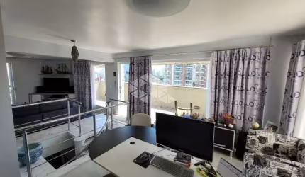 EXCELENTE COBERTURA CENTRO 219 M²