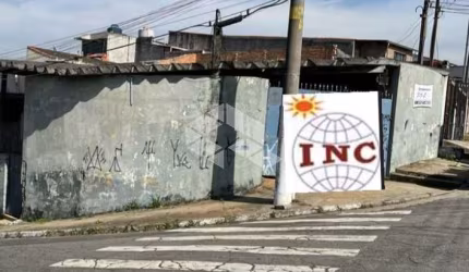 TERRENO JARDIM CALUX COM CASA ANTIGA.