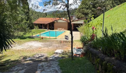Oportunidade Única em Atibaia- São Paulo , sitio com 15.000m², lago com nascente própria , 2 casas, principal  com 423m² e secundária em torno  100m².