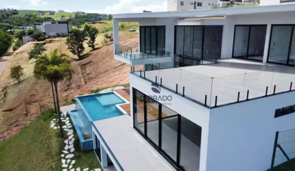 Casa á venda no Cond. Fazenda SerrAzul