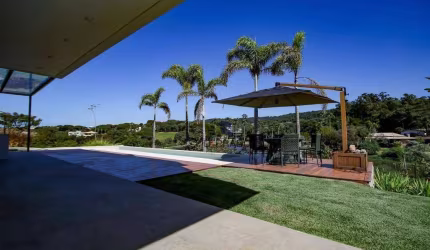 Casa à venda com vista para o Lago no Fazenda Serrazul - Itupeva/SP