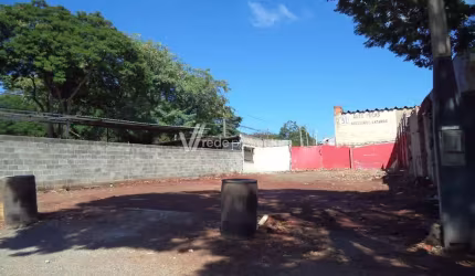 Terreno comercial para alugar na Vitorino Ferrari, 208, Cidade Universitária, Campinas por R$ 3.500