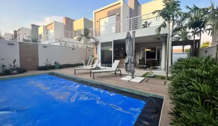 Casa em condomínio fechado com 3 quartos para alugar na Rua Latino Coelho, 261, Taquaral, Campinas, 180 m2 por R$ 13.000