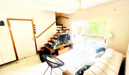 Apartamento Duplex de 114m² com 3 Dormitórios na Lagoa da Conceição