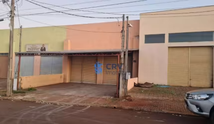 Barracão com 2 wc's, copa e 4 vagas de garagem