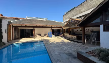 Sobrado Residencial/Comercial