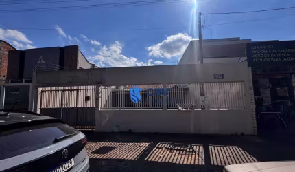 Casa com 1 dormitório para alugar, 45 m² por R$ 1.200,00/mês - Jardim Strass - Londrina/PR