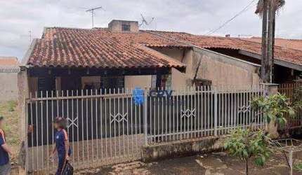 Casa com 3 dormitórios à venda, 250 m² por R$ 360.000 - San Fernando - Londrina/PR