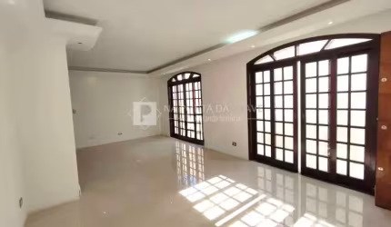 Casa com 3 quartos à venda na Rua dos Limoeiros, 10, Parque Terra Nova, São Bernardo do Campo por R$ 1.200.000