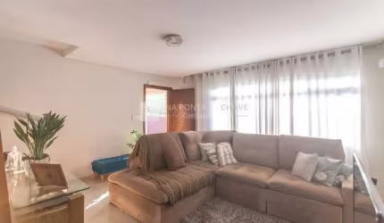 Casa com 4 quartos à venda na Rua Sérgio Milliet, 652, Jordanópolis, São Bernardo do Campo por R$ 670.000