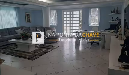 Casa com 3 quartos à venda na Rua Dois de Outubro, 203, Santa Terezinha, São Bernardo do Campo por R$ 1.290.000