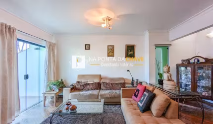Casa com 3 quartos à venda na Rua Adelina Salvatore Bassoli, 82, Vila Euclides, São Bernardo do Campo por R$ 1.100.000