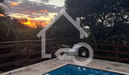 Chácara / sítio com 3 quartos à venda na Rua Doutor Aristeu de Souza Lima, 7, Parque do Sol, Amparo por R$ 690.000