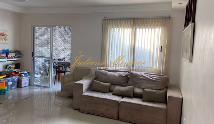 CASA CONDOMÍNIO RESIDENCE CLUB - VILA BRANCA - JACAREÍ - SP  VENDA