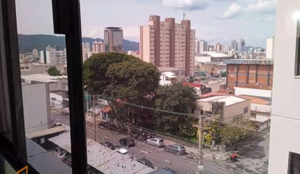 FLAT A VENDA NO CENTRO DE MOGI DAS CRUZES!