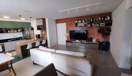 Apartamento a venda com 3 dormitórios, sendo 1 suíte, 2 vagas, no condomínio Luzes, bairro Mogilar R$ 1.120.000,00