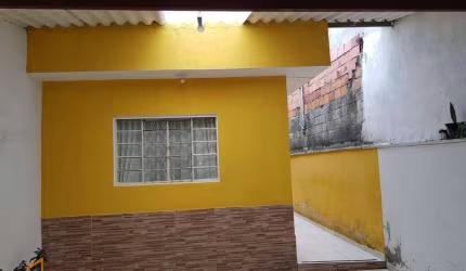 Casa a venda com 2 dormitórios na Vila Brasileira em Mogi das Cruzes