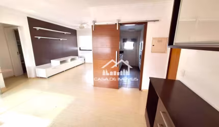 Vende apartamento com 73m² em Moema.