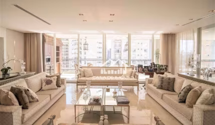 Apartamento 470m², 4 suítes, 6 vagas, próximo ao Parque do Ibirapuera
