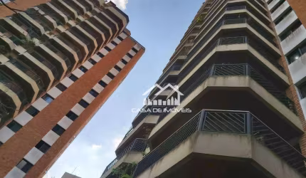 Apartamento com 152m² próximo ao Portal do Morumbi