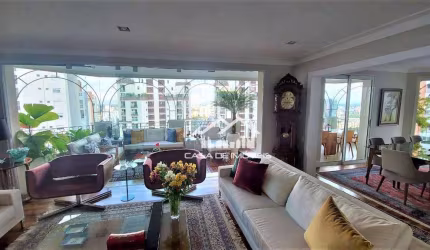 Vende apartamento com 280m2, 3 suítes, varanda gourmet e 4 vagas  no Panamby