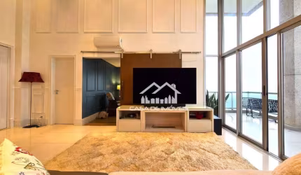 Vende apartamento com pé direito duplo, 142m² e parque privativo no Panamby, oportunidade!