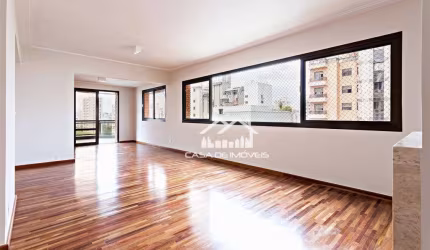 Vende apartamento com 210m², 3 suítes, 3 vagas e lazer no Brooklin.