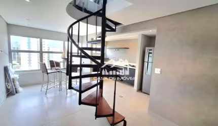 Vende ou aluga cobertura com 105m² na Vila Clementino.