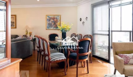Vende apartamento com 3 dormitórios, 1 suíte e 2 vagas, 128 m² em andar alto, no Brooklin