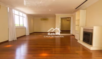 Vende apartamento com 380m² no Morumbi seguindo as normas do Consulado Americano.