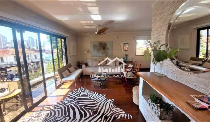 Vende apartamento reformado e mobiliado com 168m² na Vila Olímpia.