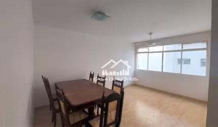 Vende apartamento com 130m² com 3 dormitórios em Moema.