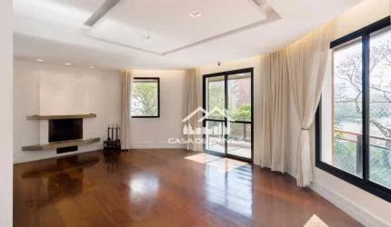 Vende apartamento com 205m² com 3 suítes, 3 vagas em excelente localização na Vila Olímpia.