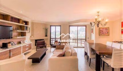 Vende cobertura duplex com 3 suítes, piscina e espaço gourmet no Morumbi.