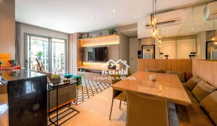 Vende apartamento mobiliado com 71m² em Moema.