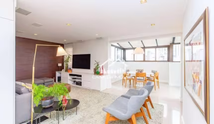 Vende maravilhosa cobertura no Panamby, 100% reformada e modernizada.