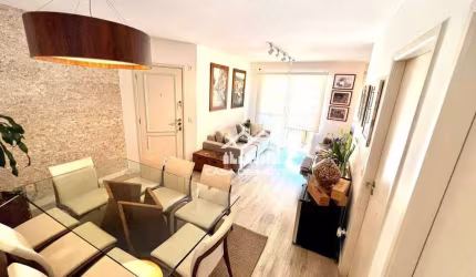 Vende apartamento com 102m², 2 suítes, 2 vagas e lazer no Campo Belo.