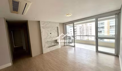 Vende apartamento de 115m², com 3 suítes, 4 vagas e varanda gourmet na Vila Andrade