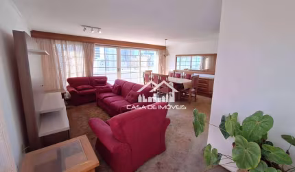 Vende cobertura duplex com 264m², 3 dormitórios, escritório e 2 vagas, na Vila Olímpia.