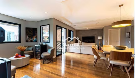 Vende apartamento com 3 suítes e 3 vagas, próximo ao Portal do Morumbi