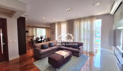 Vende ou aluga apartamento mobiliado, alto padrão com 4 suítes, 4 vagas e varanda gourmet, no Brooklin