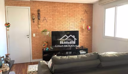 Vende apartamento de 84m², com 2 suítes e 2 vagas, na Vila Andrade.