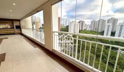Vende apartamento com 178m², 3 suítes, condomínio clube, na Vila Suzana.