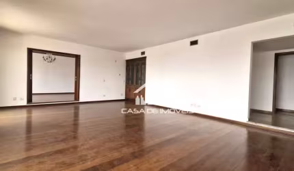 Aluga apartamento de 373m², com 4 suítes e 4 vagas, na Vila Andrade.