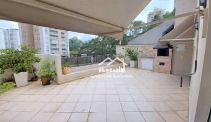 Aluga casa em condomínio com 107m², 3 dormitórios, 2 vagas e lazer, na Vila Andrade