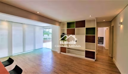 Aluga apartamento garden com lazer, varanda com churrasqueira, 2 dormitórios e 2 vagas, no Panamby.