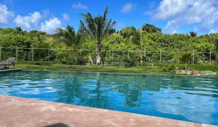 Apartamento para venda e locação, Praia do Forte, Mata de São João, BA,a instantes dos bancos da lo