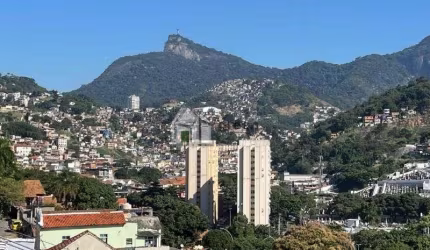 Casa em condomínio fechado com 2 quartos à venda na Rua do Z, 35, Santa Teresa, Rio de Janeiro, 280 m2 por R$ 1.100.000