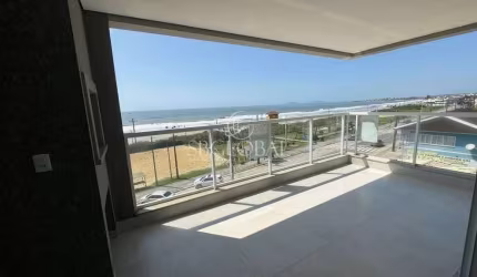 Apartamento de alto padrão no Balneário Rainha do Mar